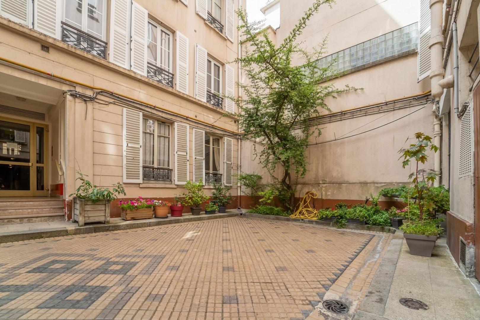 Guestready - Magnifique Appt Au Sud De Pigalle Paris Exterior foto